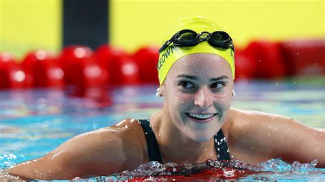 Kaylee McKeown sets new world record in 200m backstroke at NSW State Open Championships