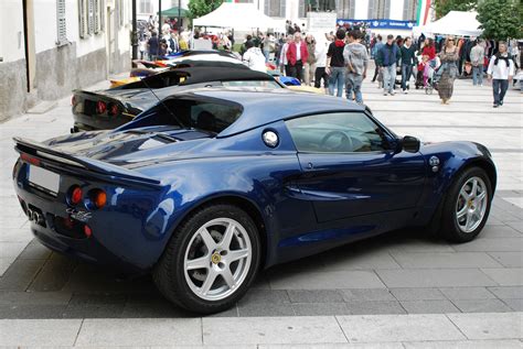 File:Lotus Elise 111S.JPG - Wikimedia Commons