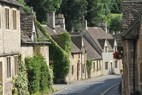 The Cotswold Way Walking Trail: All You Need To Know - Happily Ever Hiker