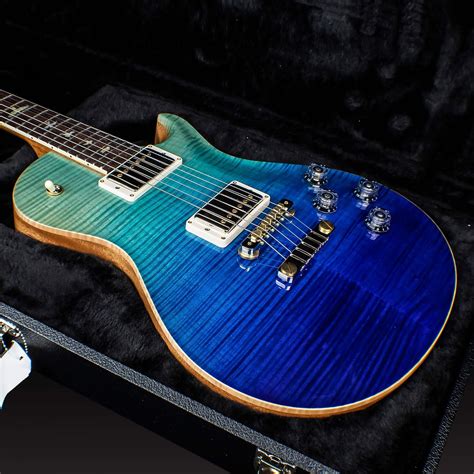 PRS Custom 24 Blue Fade... Absolute beauty. : r/guitars