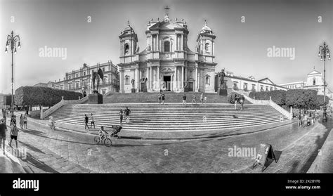 The iconic facade of the Cathedral of Noto, Sicily Stock Photo - Alamy