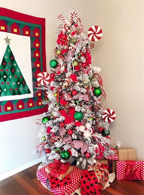 Whoville Christmas Tree | Christmas tree inspiration, Amazing christmas ...