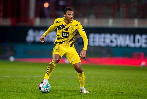 Report: Liverpool target Manuel Akanji - Klopp can help