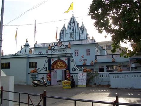 Religious Places in Daman, Temples and Churches in Daman