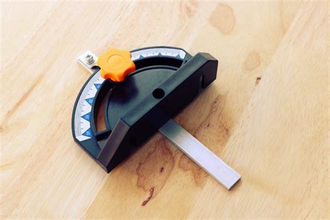 Table Saw Miter Gauge: What is It and How Do You Use It?