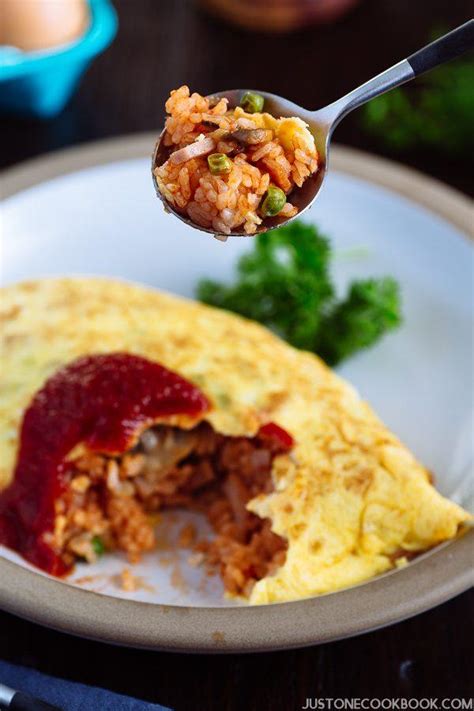 Omurice (Omelette Rice) オムライス – 'Midnight Diner: Tokyo Stories' • Just One Cookbook