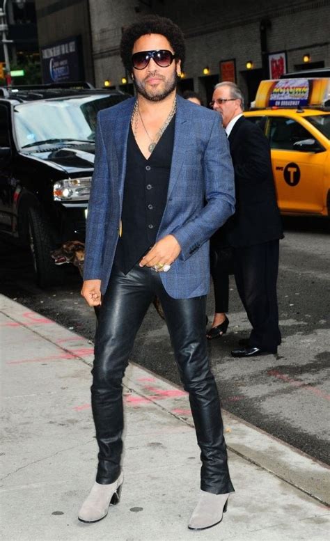 Lenny Kravitz | Mens leather pants, Well dressed men, Lenny kravitz