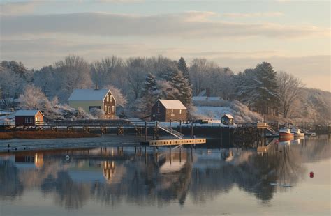 York Harbor, Maine | An Art and Travel Destination With Surf, Turf and Art