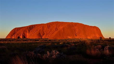 Uluru (Ayers Rock) Sunset, NT, Australia - YouTube