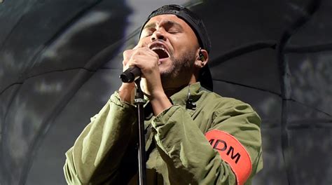 The Weeknd Gets Emotional During Coachella 2018 Set | 2018 Coachella ...