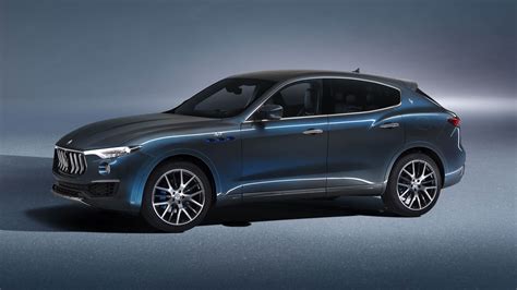 Meet the new Maserati Levante Hybrid | Top Gear