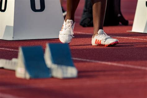 How to Select the Best Running Shoes for Your Feet: David B Glover, DPM, FACFAS: Podiatric Foot ...