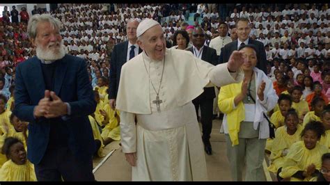 In Viaggio: The Travels of Pope Francis - | ScreenFish