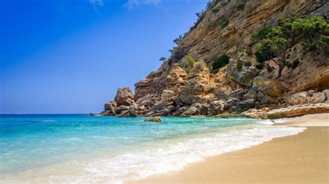 15 Best Beaches in Sardinia Italy - Beautiful Sardinia Beaches | IB