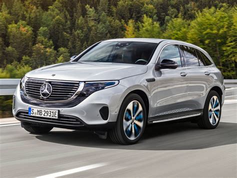 Mercedes-Benz EQC 400 4Matic (2022) Specs & Price