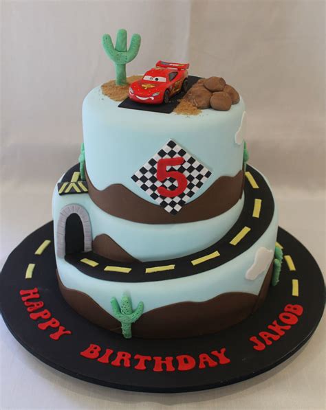 Lightning McQueen | Cake Bliss