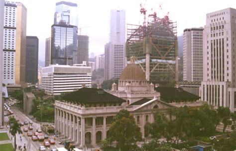 the old Supreme Court building from Mandarin hotel | Gwulo