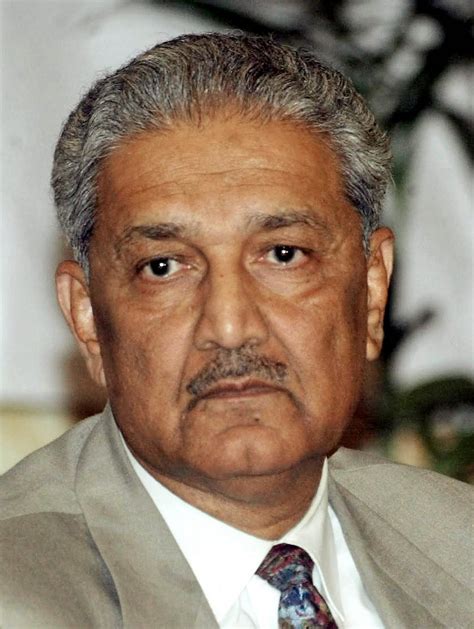 know; who you are: Dr. Abdul Qadeer Khan - The Great Scientist and Hero of Pakistan