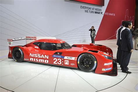 Nissan GT-R LM Nismo Sends 1,250 HP to the Front Wheels in Chicago - autoevolution