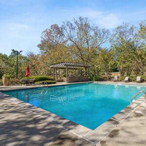 Lakeside Retreat at Peachtree Corners | Apartments in Peachtree Corners, GA