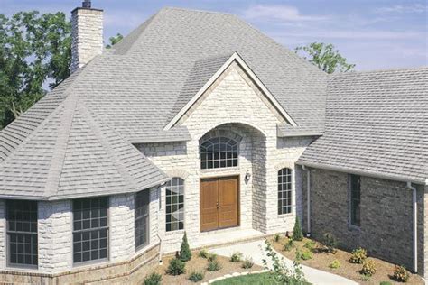 Tamco Heritage Glacier White Architectural Shingle | Architectural ...