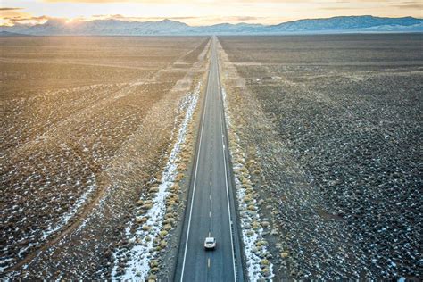 What You Should Know About Driving Along The Loneliest Road In America ...