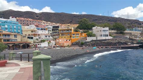 Playa Las Caletillas beach (Arigona, Santa Cruz de Tenerife) on the map with photos and reviews🏖 ...