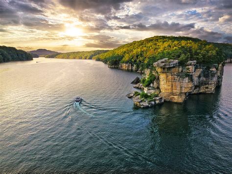 Embrace Nature's Splendor: Exploring the Beauty of Summersville Lake, WV's Newest State Park ...