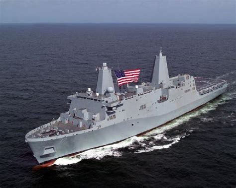 Military news update & weapon: Introduce New US Navy ship : USS New York (LPD-21) (part 1)