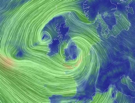 Storm Ciaran in pictures after 110mph winds bring damage and disruption - Leicestershire Live