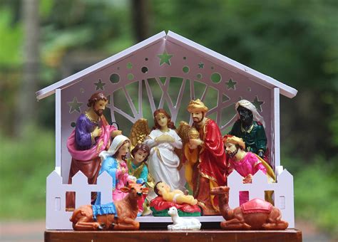 Buy Arte House Complete Christmas Nativity Crib Set with 11 Pieces(Real-Life) Figurines Made in ...