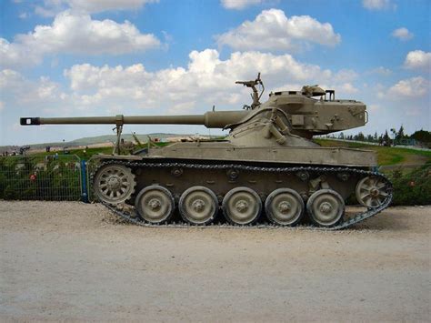 98 Best images about AMX-13 Tank on Pinterest | Warfare, The ...