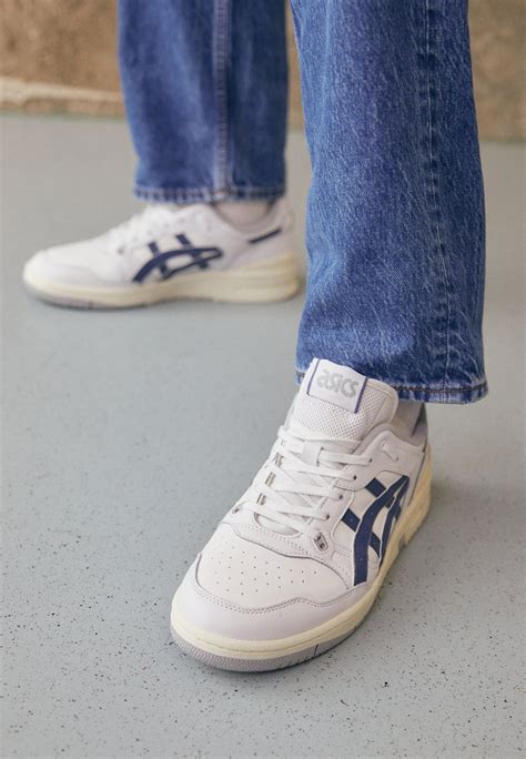 asics EX89 WHITE/OYSTER GERY OFF swim.main.jp