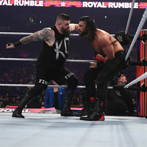 Roman Reigns vs. Kevin Owens | Undisputed WWE Universal Title Match | Royal Rumble | Jan. 28 ...