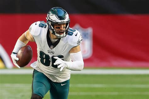 Eagles News: Zach Ertz is ‘just one of a few very high-profile Philly thirtysomethings who have ...