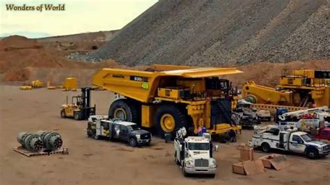 Komatsu 930E Haul Truck Assembly Time-lapse | Komatsu, Monster trucks ...