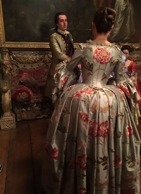 NEW BTS Costumes Pics from Outlander Season 2 | Outlander costumes, Outlander season 2, 18th ...