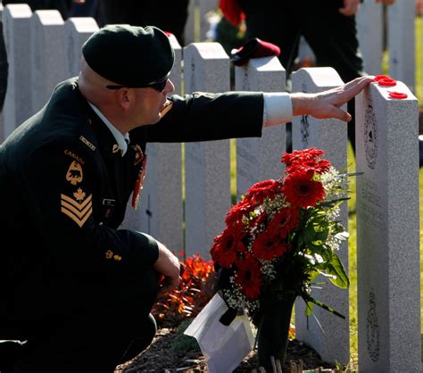 How Canadians are honouring the brave and the fallen on Remembrance Day | CTV News