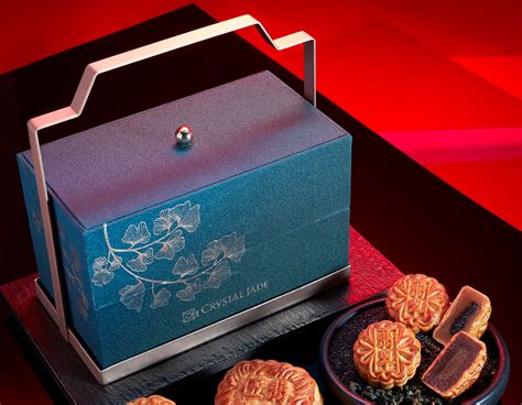 Gorgeous mooncake boxes that are too pretty to throw away | epicure Magazine