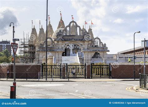 Temple of Shri Swaminarayan Mandir in London Editorial Photo - Image of ...