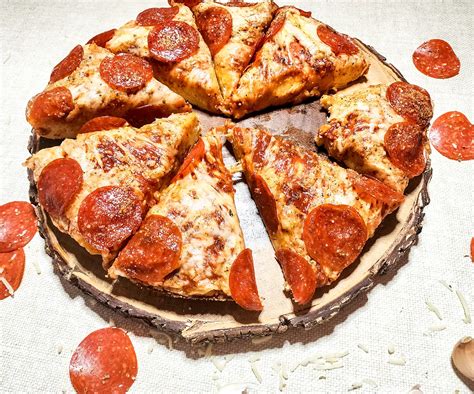 Pizza Hut Pepperoni Pizza Recipe - The Pizza Calc