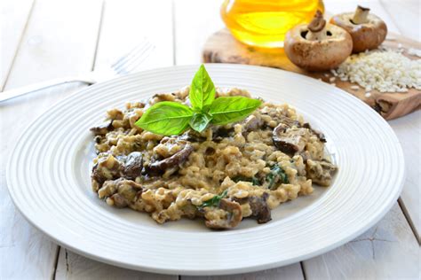 Gordon Ramsay's Mushroom Risotto: Rich, Flavorful, Unforgettable - Hell ...