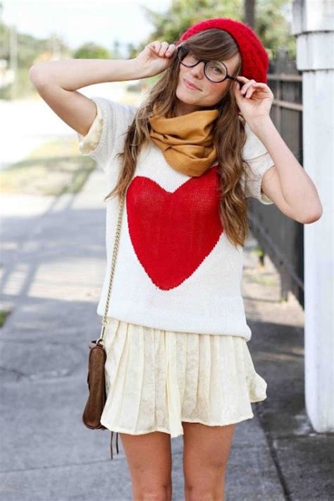 35 Awesome Valentine’s Day Outfits For Girls - Styleoholic