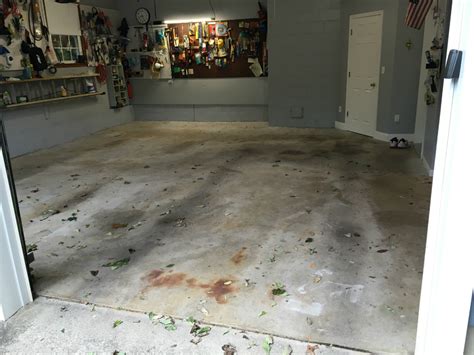 Epoxy Your Concrete Floor | ArmorGarage Blog | ArmorGarage