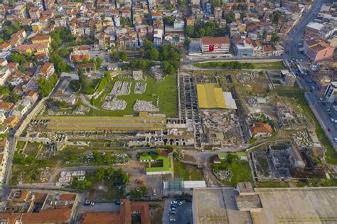 İzmir Agora Archaeological Site | Turkish Museums