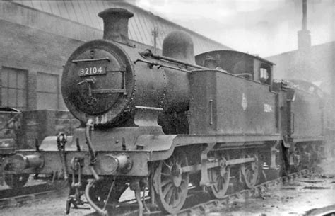 Ex-LB&SCR E2 class 0-6-0T at Stewarts... © Ben Brooksbank cc-by-sa/2.0 :: Geograph Britain and ...