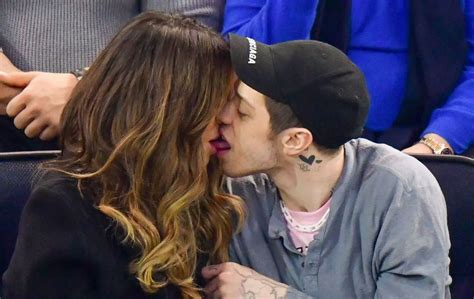 KATE BECKINSALE and Pete Davidson Kissing at NY Rangers Game 03/03/2019 ...