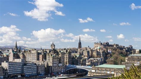 Cheap Flights from Dublin to Edinburgh from $11 | (DUB - EDI) - KAYAK