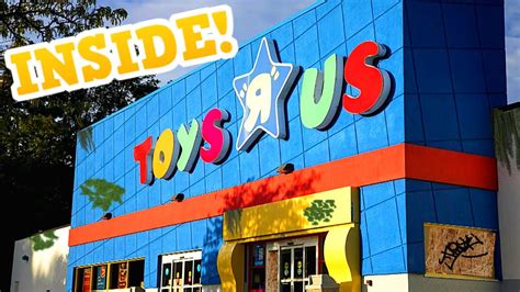 Inside Abandoned TOYS R US - Toys Left Inside (Its Coming Back!) - YouTube