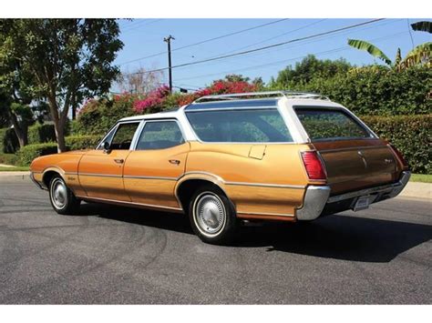 1972 Oldsmobile Vista Cruiser for sale in La Verne, CA / classiccarsbay.com